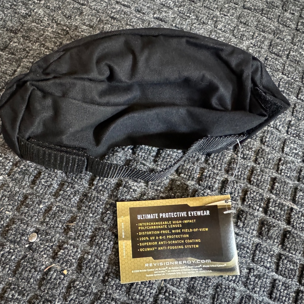 Revision Goggle System - NEW - Picture 2 of 5
